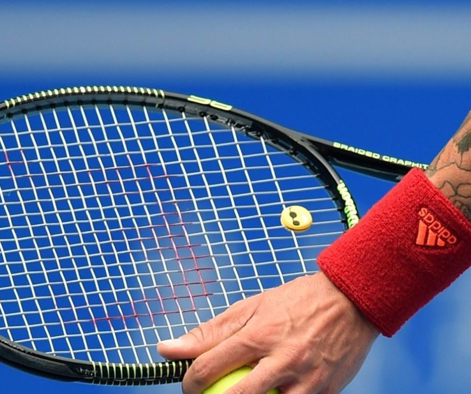 tennis-generic-racquet-ball-hand_3359681 tennis-generic-racquet-ball-hand_3359681